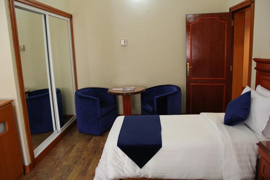 Gulf Gate Hotel Manama Eksteriør bilde